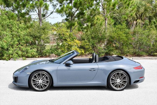 2017 Porsche 911 Carrera