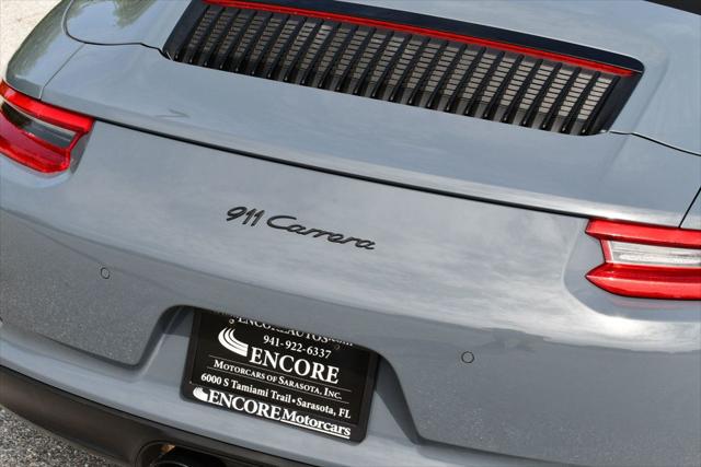 2017 Porsche 911 Carrera