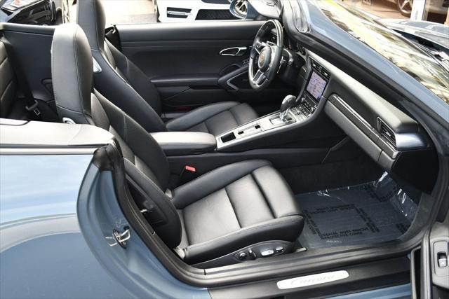 2017 Porsche 911 Carrera