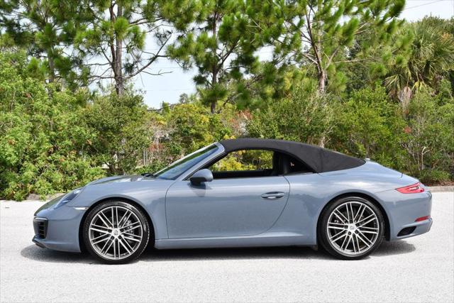 2017 Porsche 911 Carrera