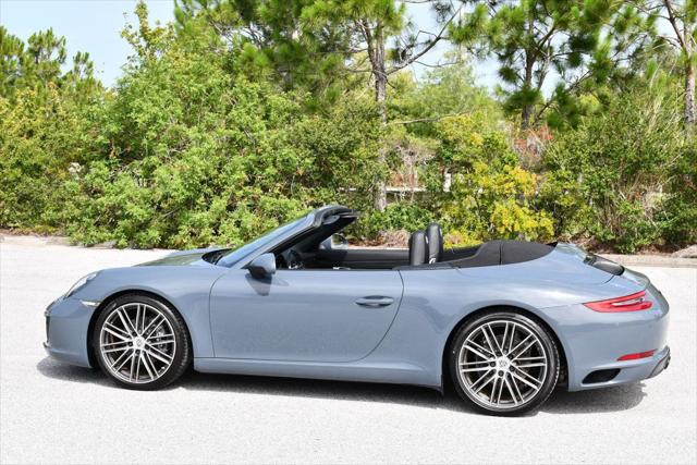 2017 Porsche 911 Carrera