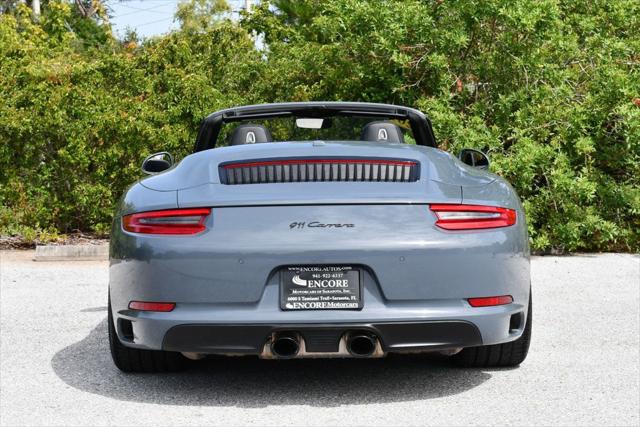 2017 Porsche 911 Carrera