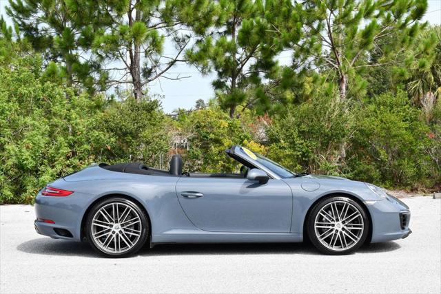 2017 Porsche 911 Carrera