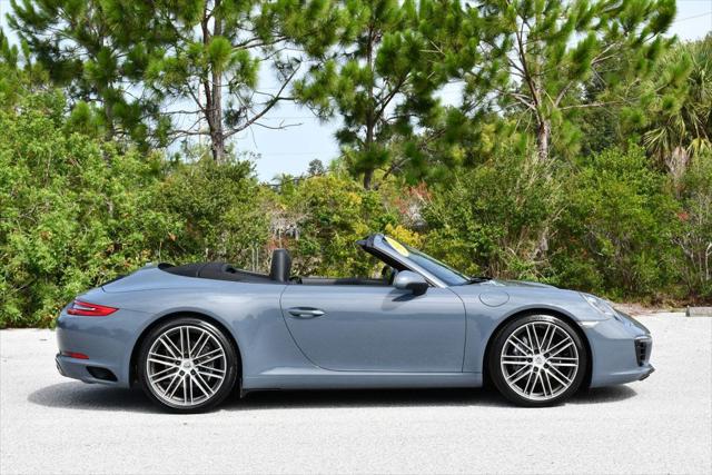 2017 Porsche 911 Carrera