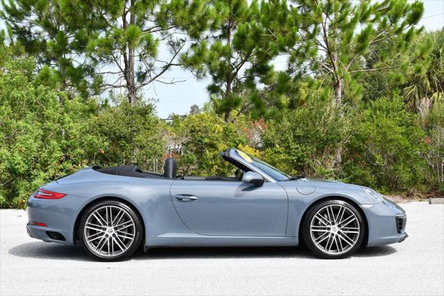 2017 Porsche 911 Carrera
