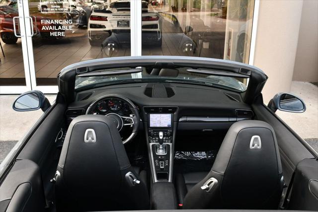 2017 Porsche 911 Carrera