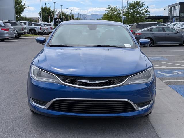 2016 Chrysler 200 Limited