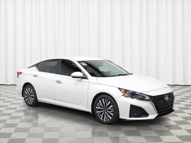 2023 Nissan Altima SV FWD for sale in Wichita, KS