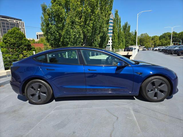 2021 Tesla Model 3 Standard Range Plus Rear-Wheel Drive