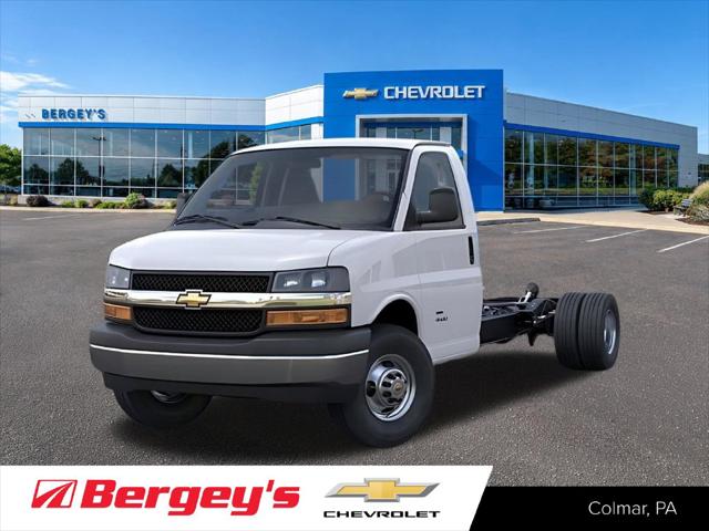2026 Chevrolet Express Cutaway 4500 Van for sale in Colmar, PA