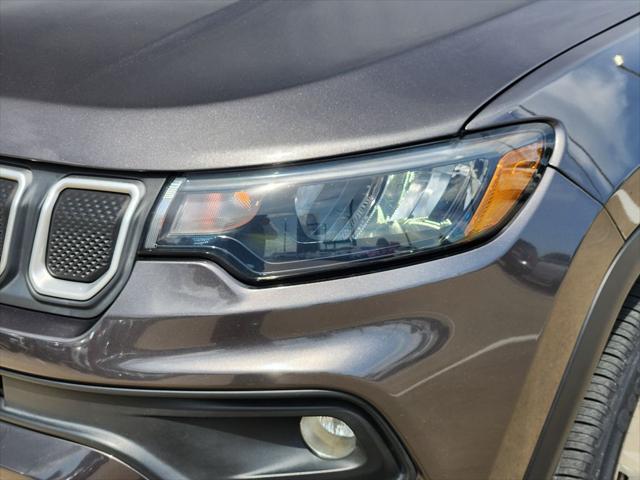 2022 Jeep Compass Latitude - Photo 9