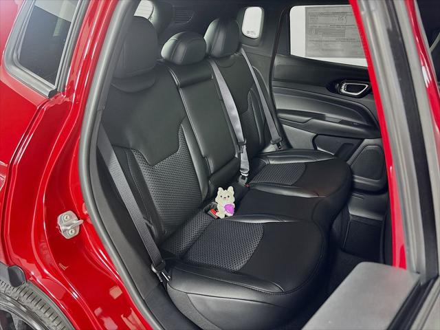 New 2026 Jeep Compass Latitude Altitude For Sale in Millington, TN