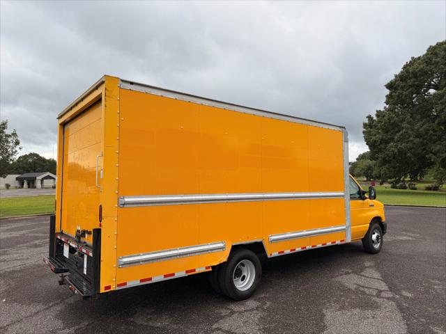 2019 Ford E-350 Cutaway E-350 Super Duty