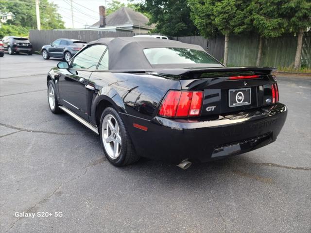 2004 Ford Mustang GT