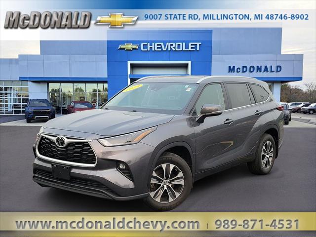 2024 Toyota Highlander XLE for sale in Millington, MI