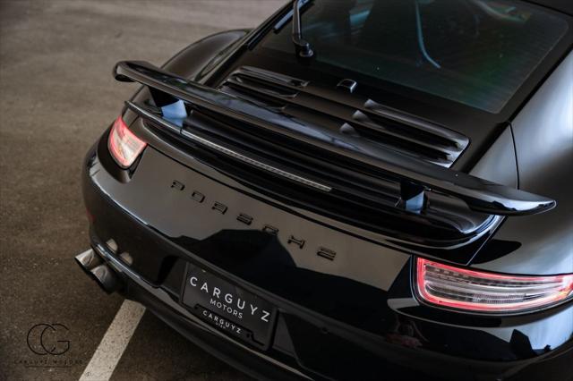 2014 Porsche 911 Turbo S