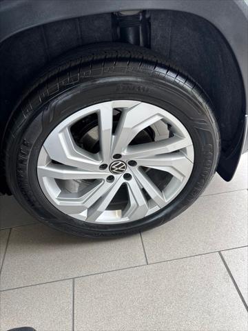 2021 Volkswagen Atlas 2.0T SE w/Technology