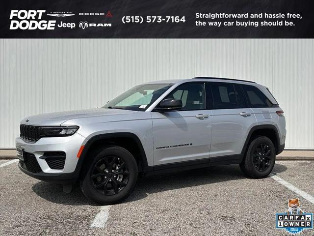 2025 Jeep Grand Cherokee Altitude 4x4 for sale in Fort Dodge, IA