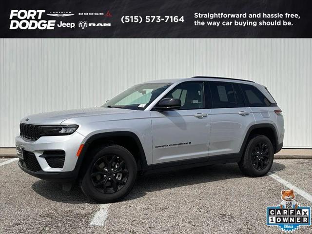 2025 Jeep Grand Cherokee Altitude 4x4 for sale in Fort Dodge, IA