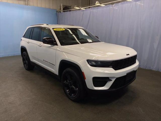 2023 Jeep Grand Cherokee Altitude 4x4 for sale in East Hartford, CT