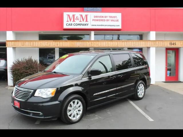 2016 Chrysler Town & Country Touring for sale in ALBANY, OR
