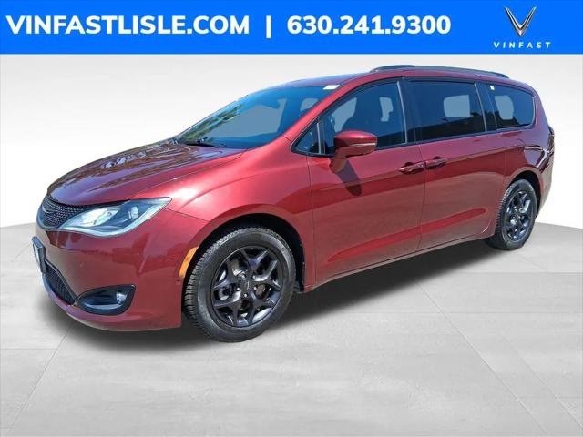 2019 Chrysler Pacifica Limited for sale in Lisle, IL