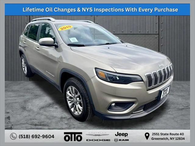 2019 Jeep Cherokee Latitude Plus 4x4 for sale in Greenwich, NY