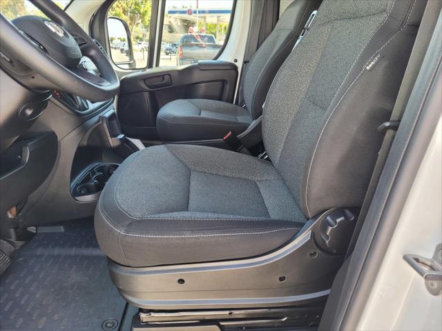 2025 Ram ProMaster 2500 Cargo Van Tradesman Low Roof 136 WB w/Pass Seat