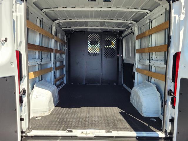 2025 Ram ProMaster 2500 Cargo Van Tradesman Low Roof 136 WB w/Pass Seat