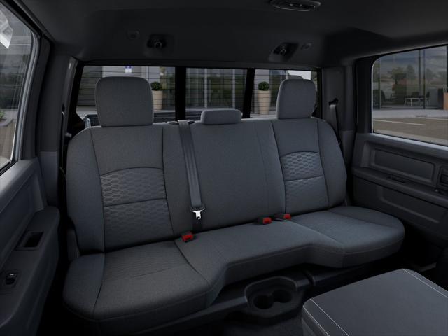 2026 Ram 2500 Black Express Crew Cab 4x4 64 Box