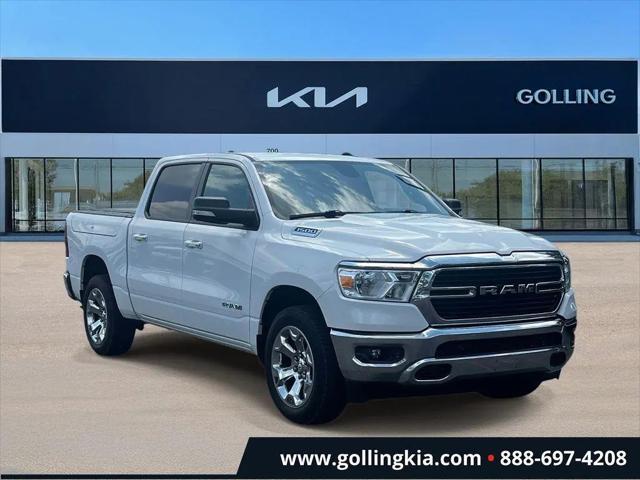 2020 Ram 1500 Big Horn Crew Cab 4x4 5'7" Box for sale in Madison Heights, MI