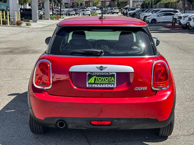 2014 MINI Hardtop Cooper