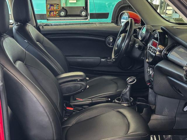 2014 MINI Hardtop Cooper