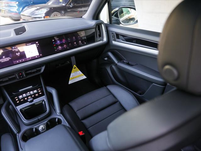 2026 Porsche Cayenne Unknown