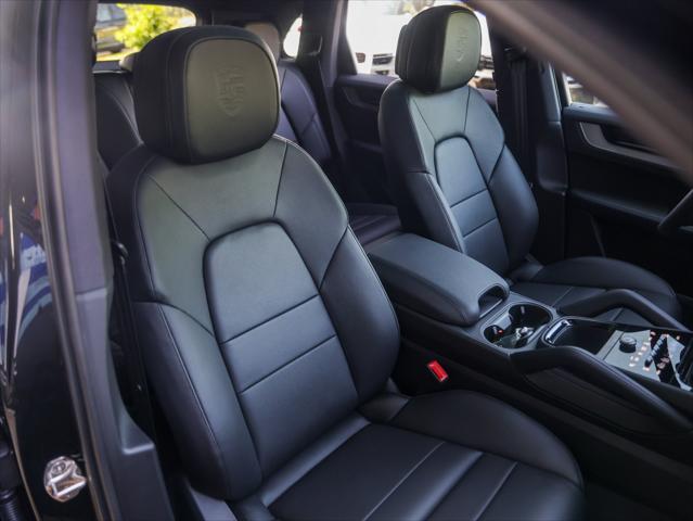2026 Porsche Cayenne Unknown