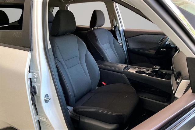 2023 Nissan Rogue S FWD