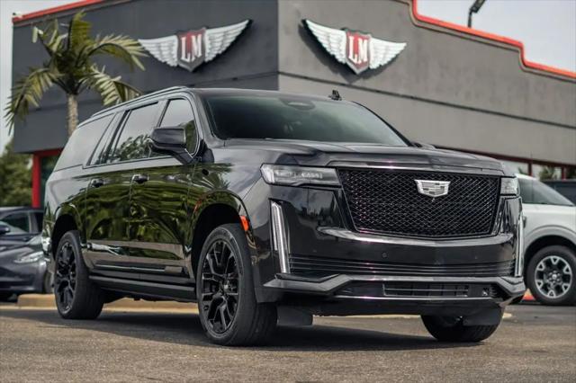 2022 Cadillac Escalade ESV 4WD Sport Platinum for sale in Evansville, IN