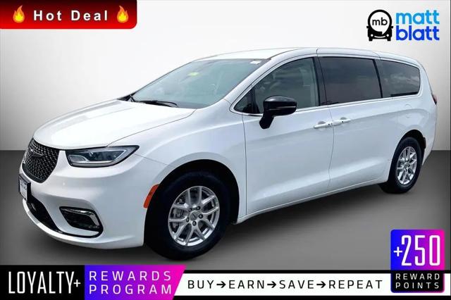 2024 Chrysler Pacifica Touring L for sale in Egg Harbor Township, NJ