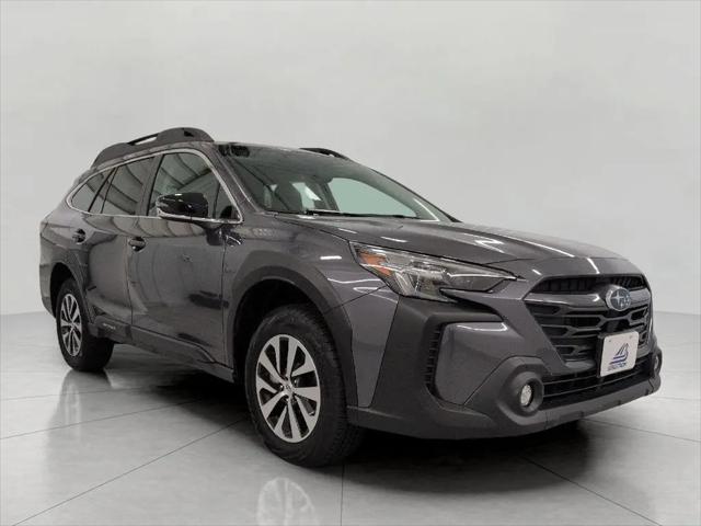 2025 Subaru Outback Premium for sale in Green Bay, WI