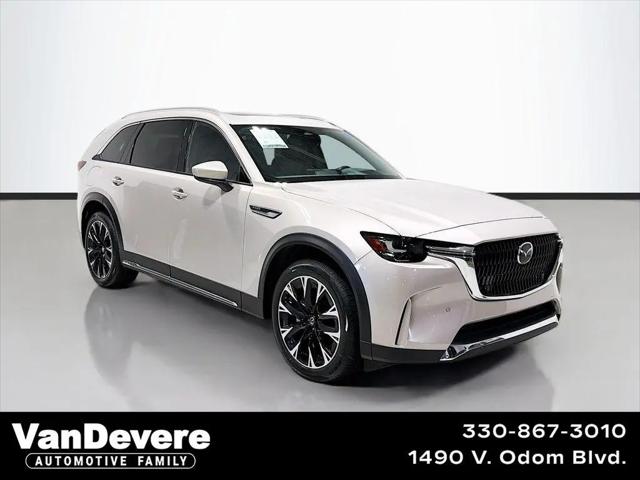 2024 Mazda X-90 Premium Plus for sale in Akron, OH