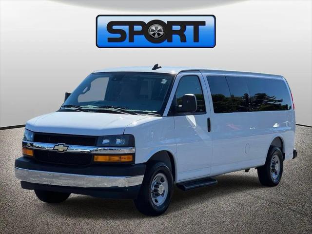 2025 Chevrolet Express Passenger RWD 3500 Extended Wheelbase LT for sale in Silver Spring, MD