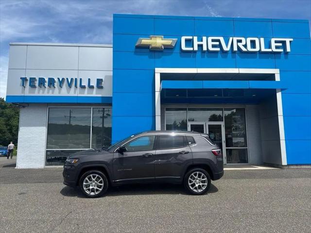 2024 Jeep Compass Latitude Lux FWD for sale in Terryville, CT