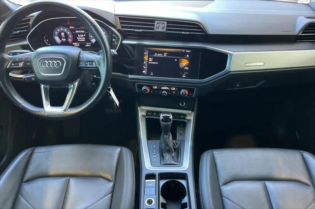 2021 Audi Q3 Premium 40 TFSI quattro Tiptronic