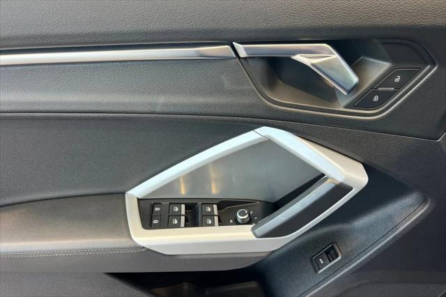 2021 Audi Q3 Premium 40 TFSI quattro Tiptronic
