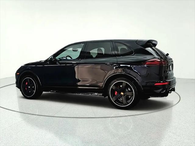 2016 Porsche Cayenne GTS