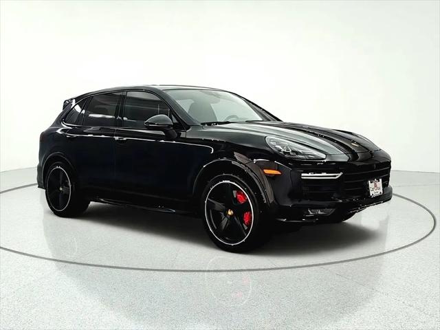 2016 Porsche Cayenne GTS