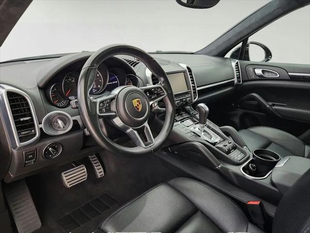 2016 Porsche Cayenne GTS