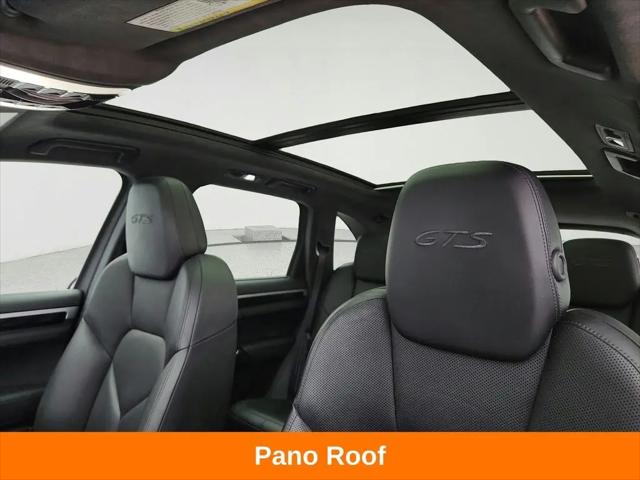 2016 Porsche Cayenne GTS