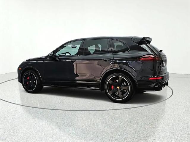2016 Porsche Cayenne GTS