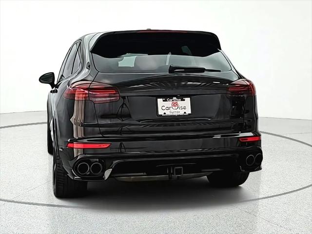 2016 Porsche Cayenne GTS